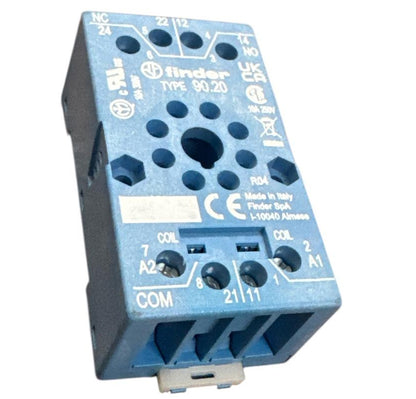 90.20SMA SOCKET RELAY, 8 PIN, 10A, 250V FINDER